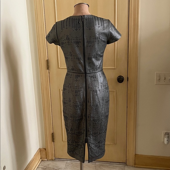 CATHERINE DEANE Modern Leather & Silk Eyelet/Cut Out Gunmetal Party Dress SZ 6 - Picture 3 of 16